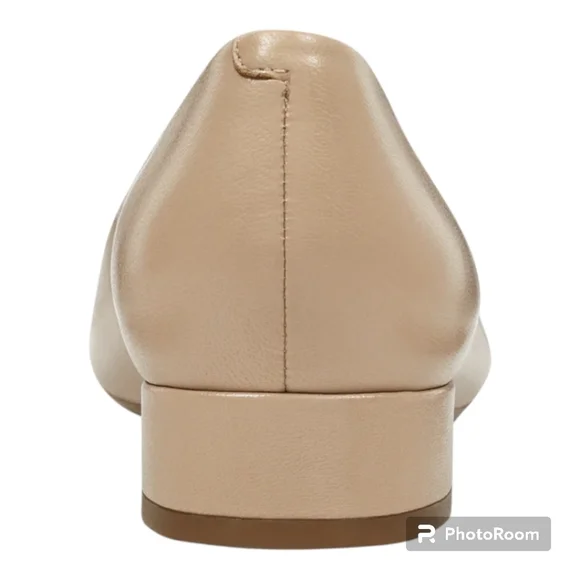 NIB Easy Spirit Caldise Leather Low Heel Dress Shoes in Natural Women's 7 WIDE - Picture 4 of 7